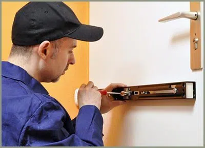 Locksmith Solution Services South Milwaukee, WI 262-343-8161 - 68-44-1