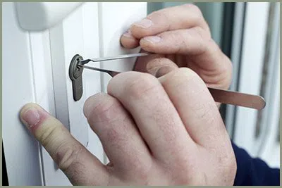Locksmith Solution Services South Milwaukee, WI 262-343-8161 - 68-44-15