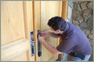 Locksmith Solution Services South Milwaukee, WI 262-343-8161 - 68-44-4